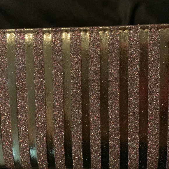 NWT rose gold sparkle evening clutch with long handle - Picture 3 of 5